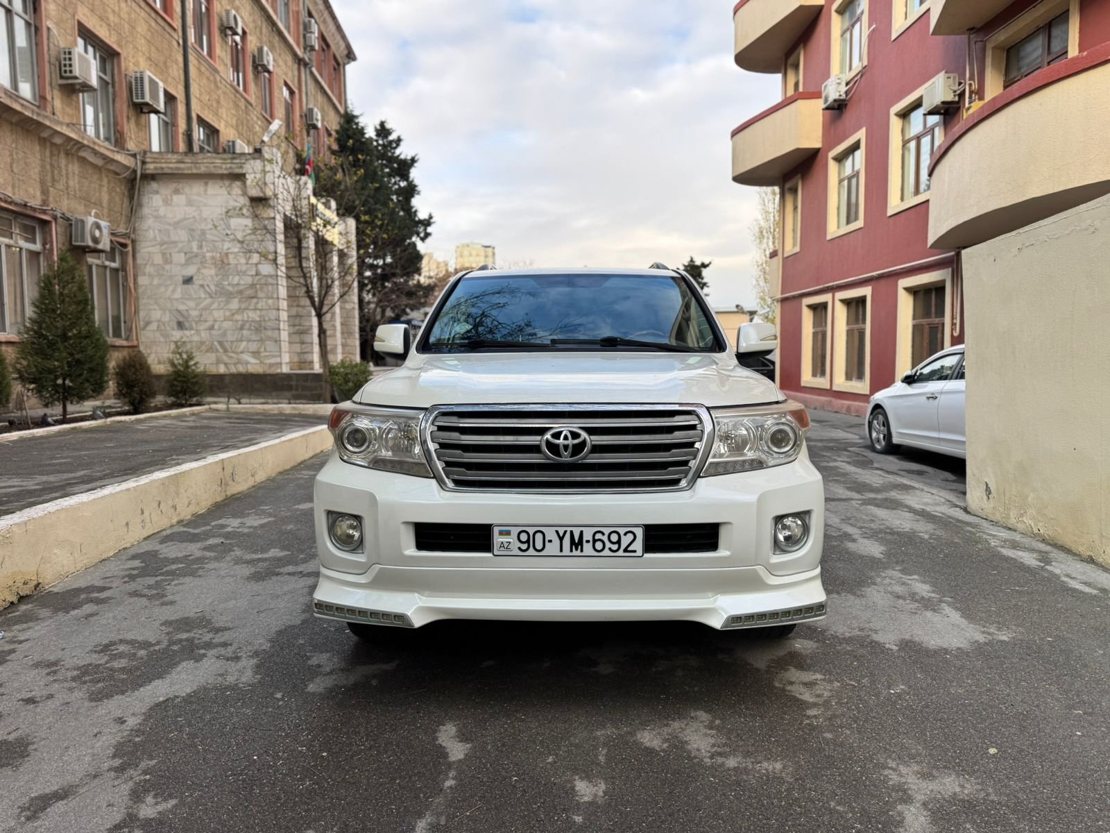 Toyota Land Cruiser 2011